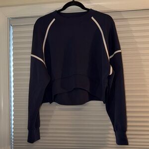 Abercrombie & Fitch YPB Navy Blue Women's crew neck cropped sweatshirt
